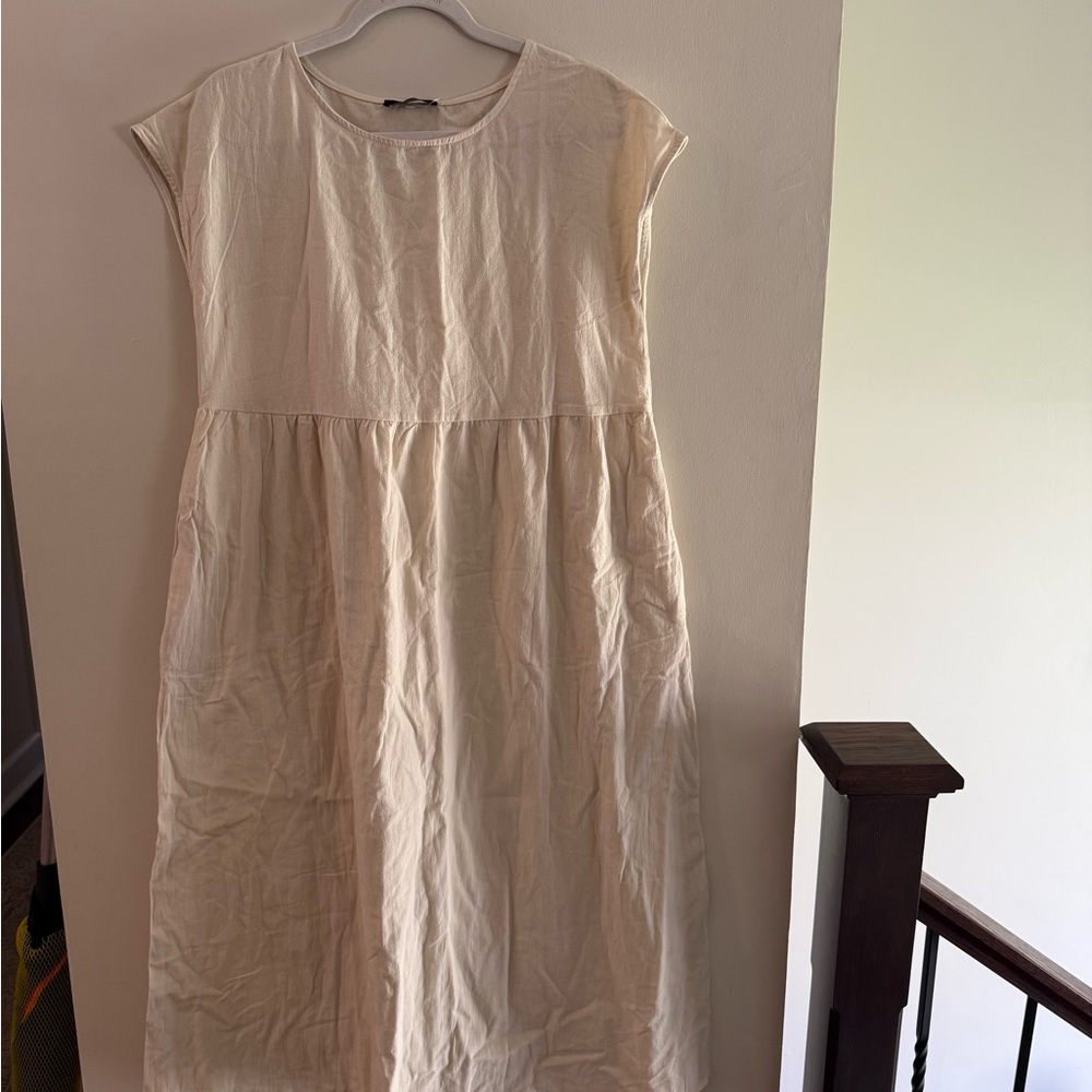 Women’s Cream Midi Dress - Casual Scoop Neck